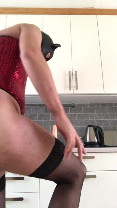 Anal pleasure in the kitchen