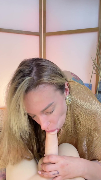 Training Deepthroat on My Sexdoll