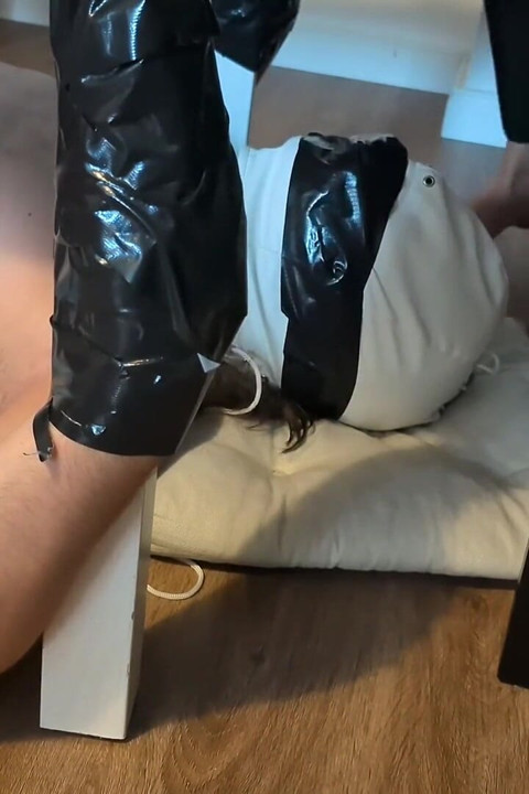 Stół Tickle 2