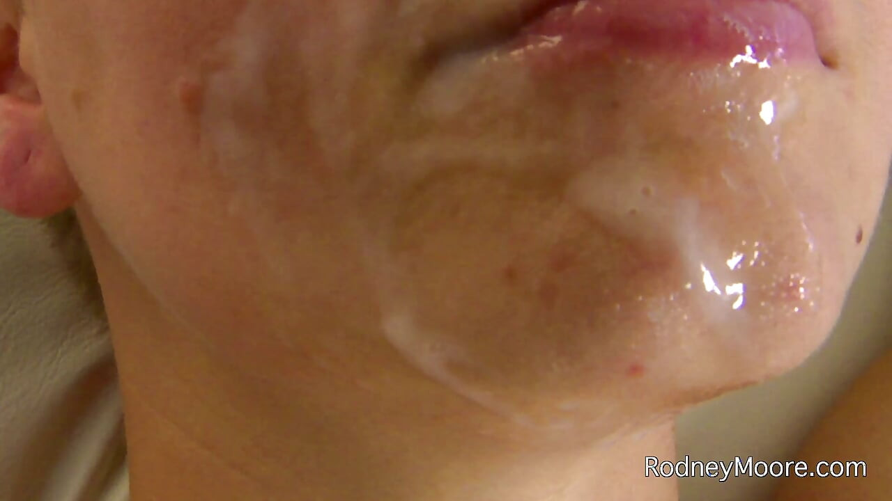 Hairy Pussy Girl Sucks! Licking Pussy