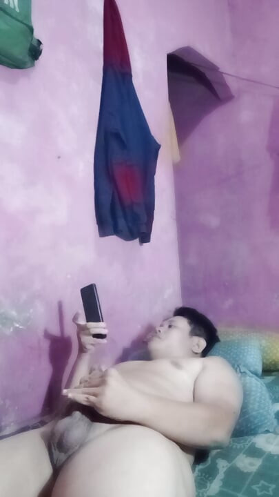 호기심이 많은가요? 어서, 바로이 참조, 그것은  뜨겁을 것입니다.