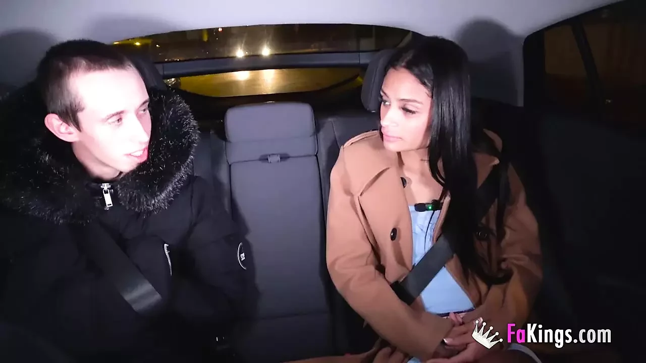 Sexig latina Breiny Zoe vill också träffa kukmannen personligen!