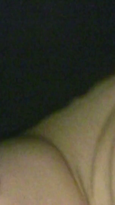 Harter Gruppensex mit durchgeknallten deutschen Hausfrauen | Clip 1