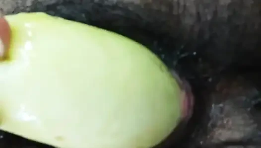 Gadis sange desi masturbasi dengan dildo
