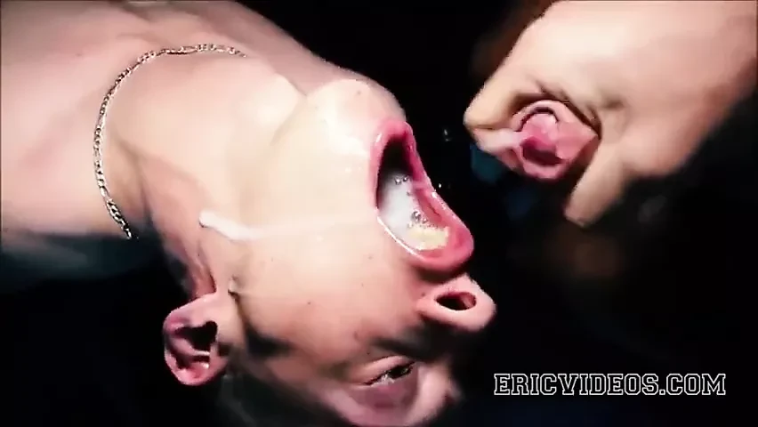 Gay bukkake