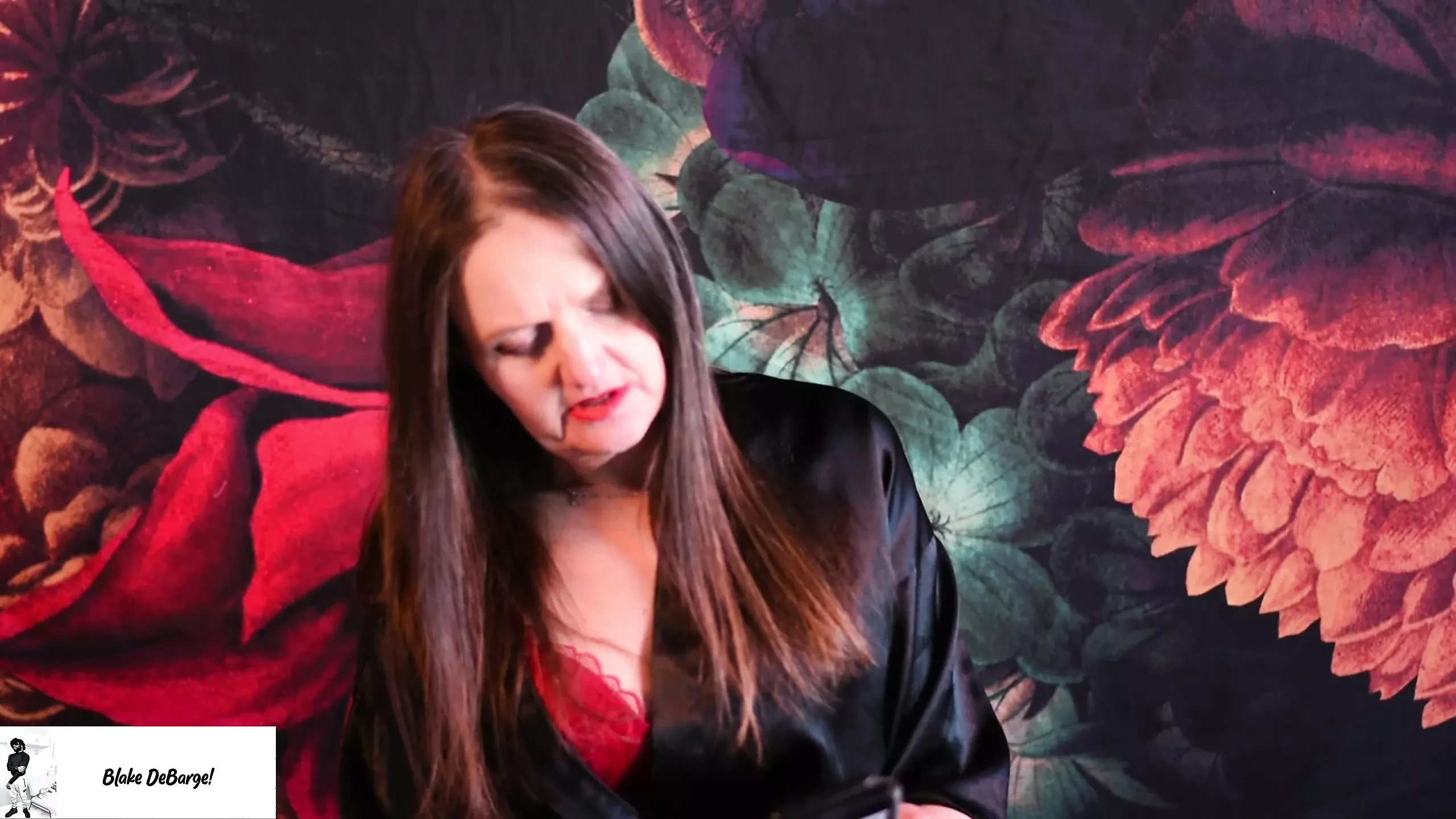 Blake Debarge - halvány milf cuckqueen felszarvazott felesége szexel nagymellű MILF-fel és BBC-vel