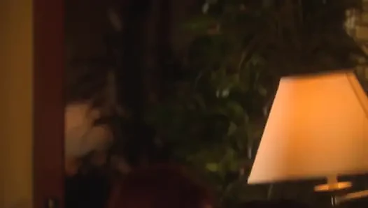 Memek cewek imut rambut merah dientot habis-habisan sampai dicrot di dalam