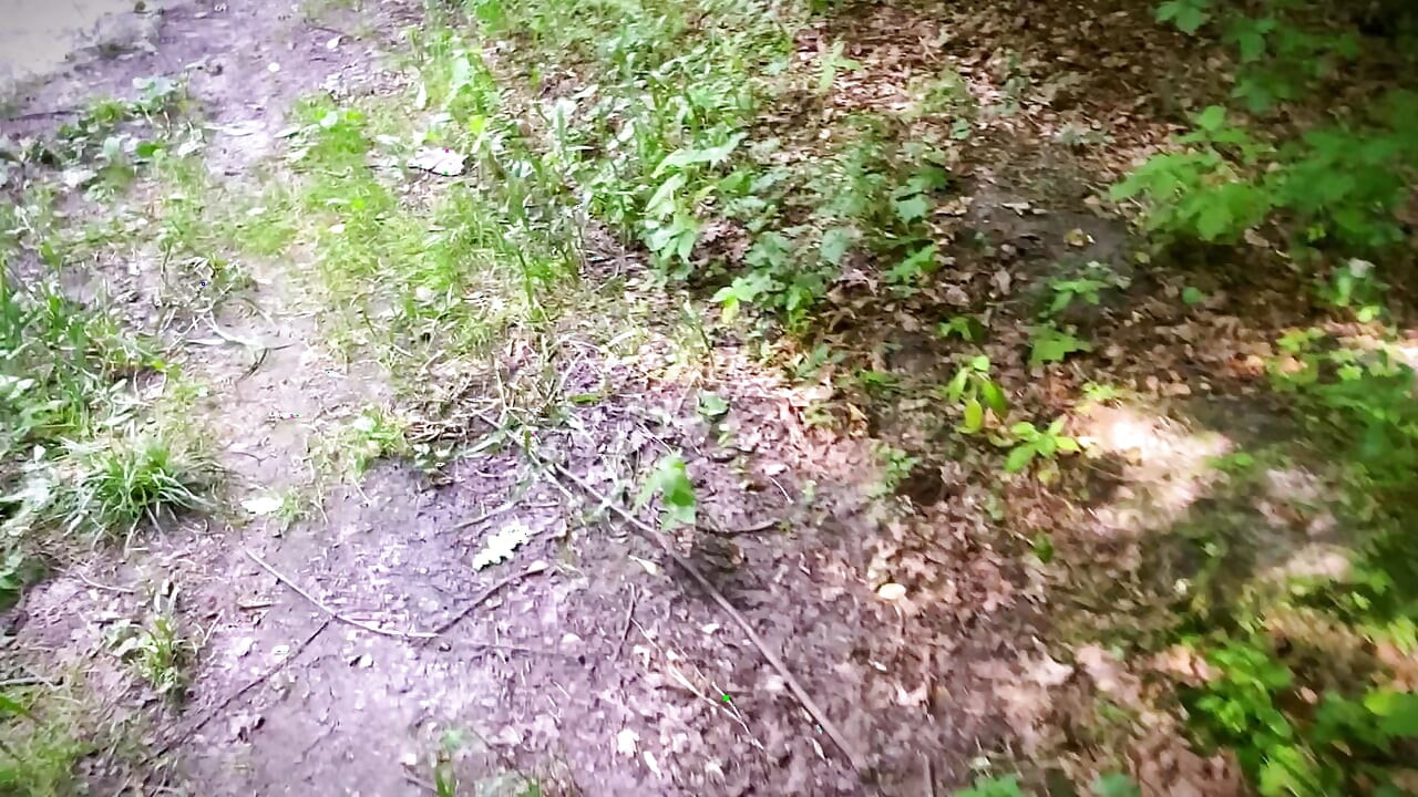 Helped a cutie fix her bike in the middle of nowhere and she thanked me with a juicy outdoor doggystyle & swallowed all my cum