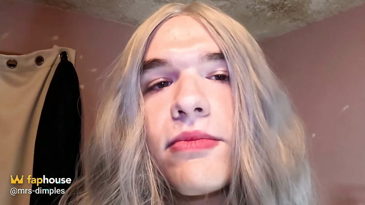 Goddess Caught Gummies Fucking on Her Bed