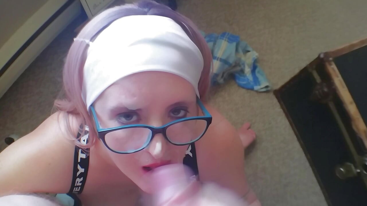Naughty Step-daughter Caught Step-dad Jerking off