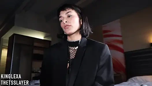 Powerpoints arasında: Kral Lexa'nın domme yaşam dengeleri