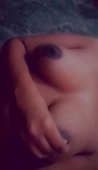 Pertunjukan seksi pacar india