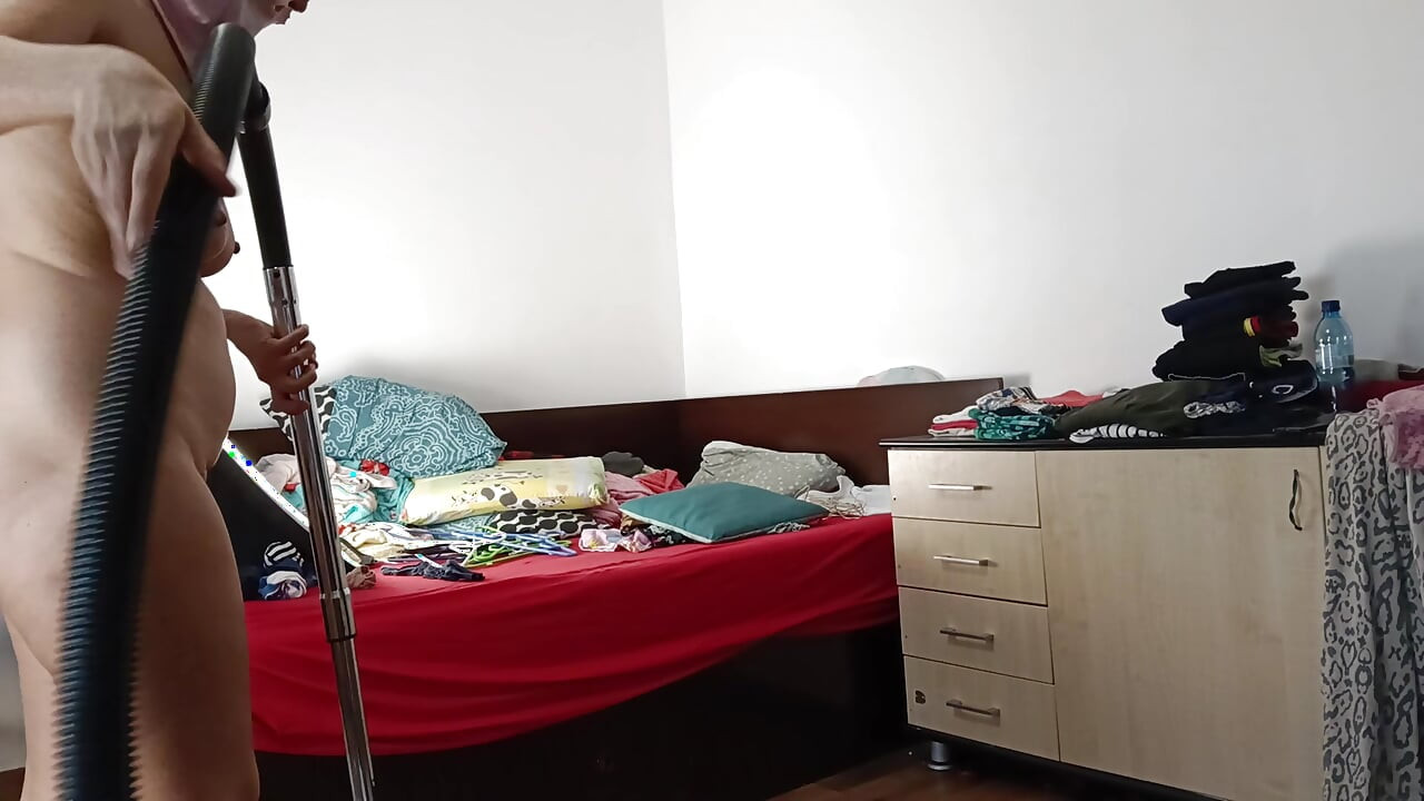 Amateur wife vacuuming in the bedroom. Amateur wife gives me a handjob until I cum.