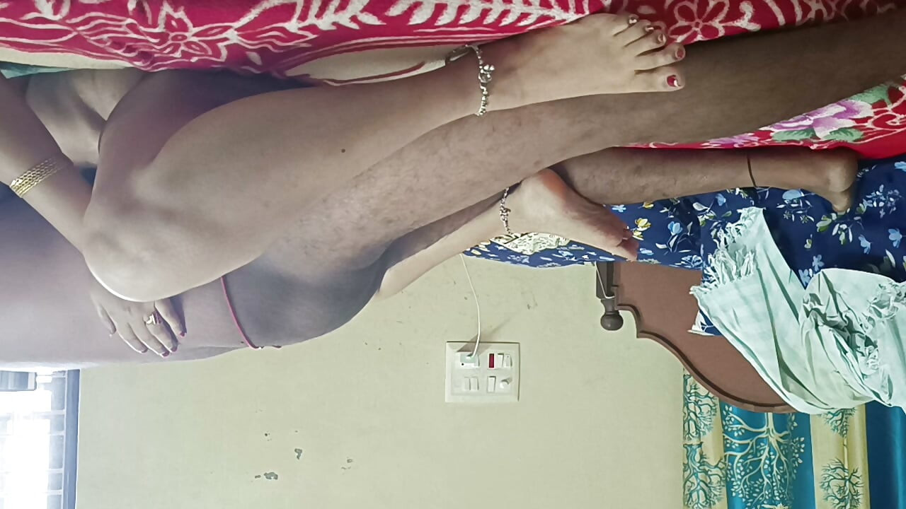 Desi Stepmom Seduced Stepson with Secret Oil Massage in Her Pink Pussy