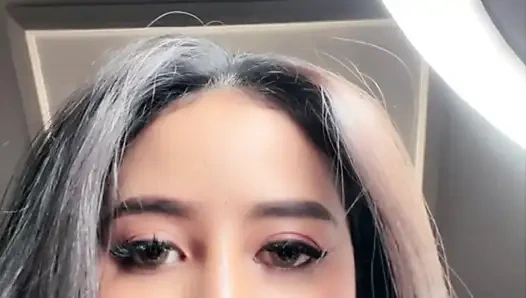 Web kamerası azgın hintli kız telefonda tamamen çıplak