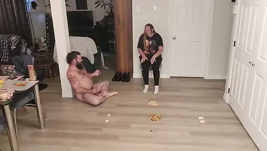 Essen und schwanz zerquetschen, sahniges ende