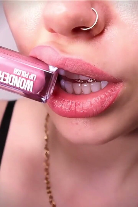 Lipstick slave. Become weaker for me! My lipstick covered lips are all that you need