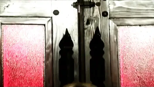 Gadis pirang seksi suka menunggangi kontol!