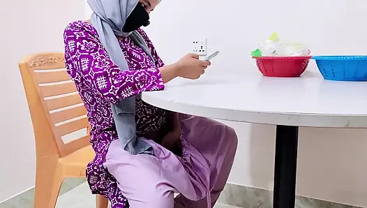 Hijabi Lonely Milf looking for attention