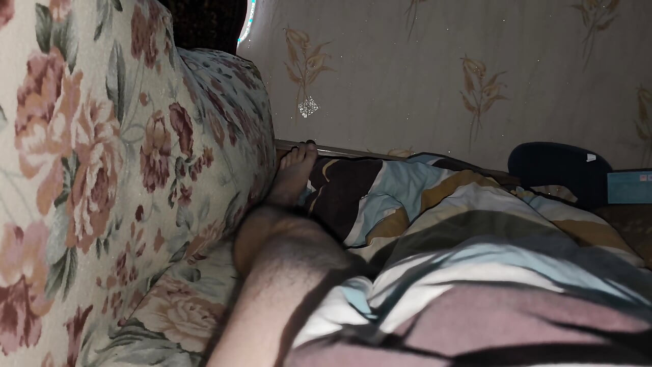 Night Wood - Jerking off Under the Blanket for a Good Night's Sleep