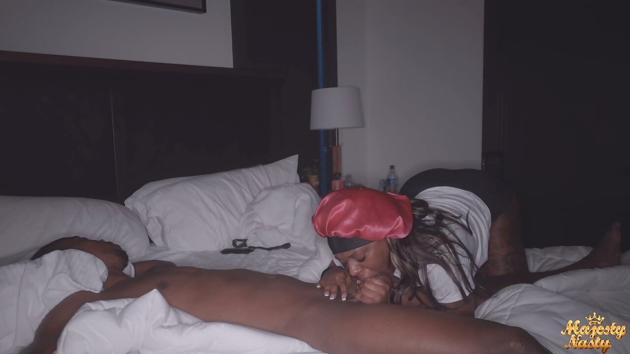 Ebony Wakes Best Friends Boyfriend up to Some Pussy