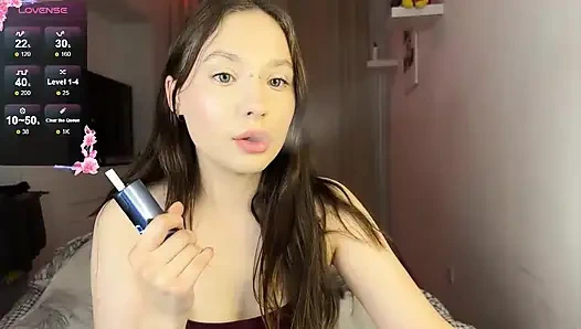 YOUNG ROSIE JUICE DESTROYED HER PUSSY AND GOT AN ORGASM