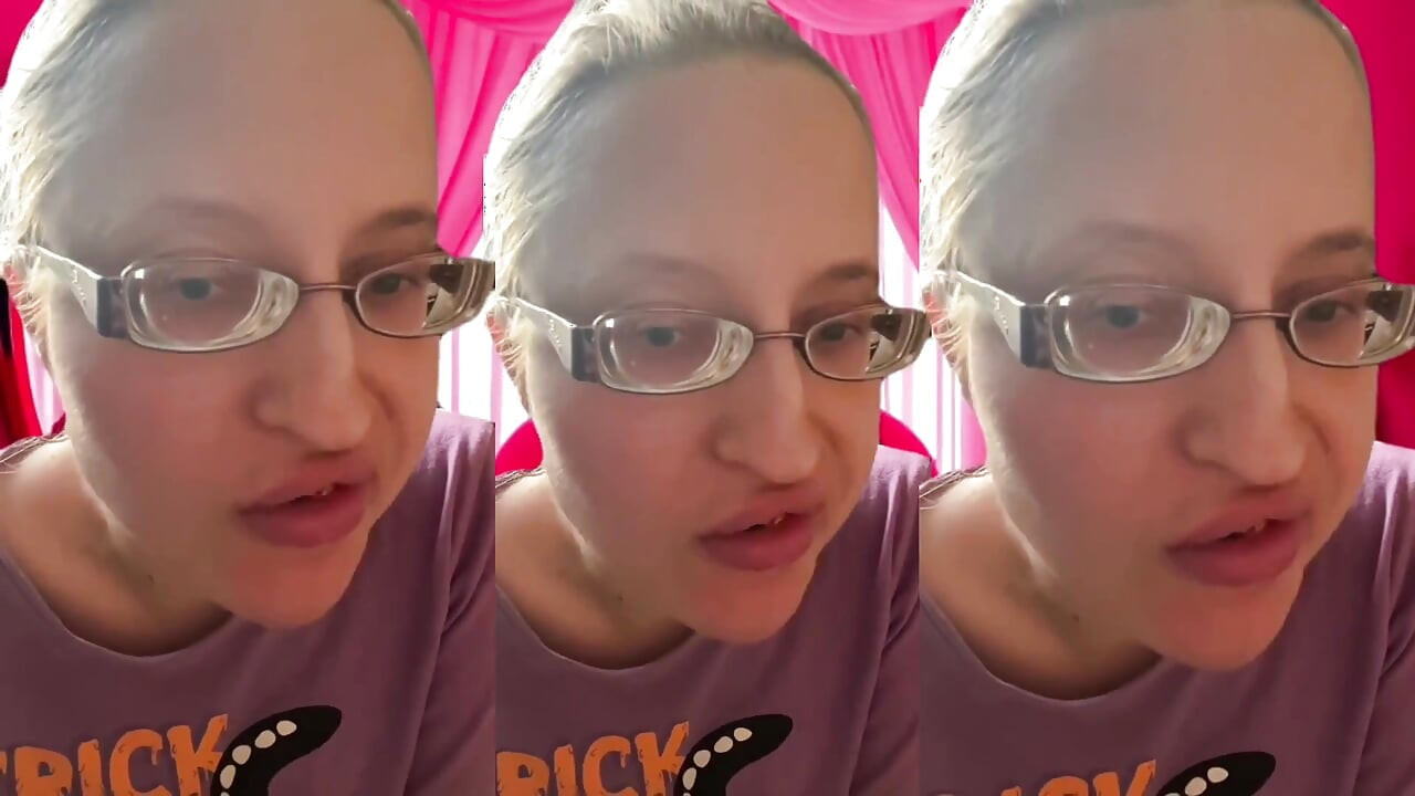 Asmr Bursting Bubblegum Bubbles