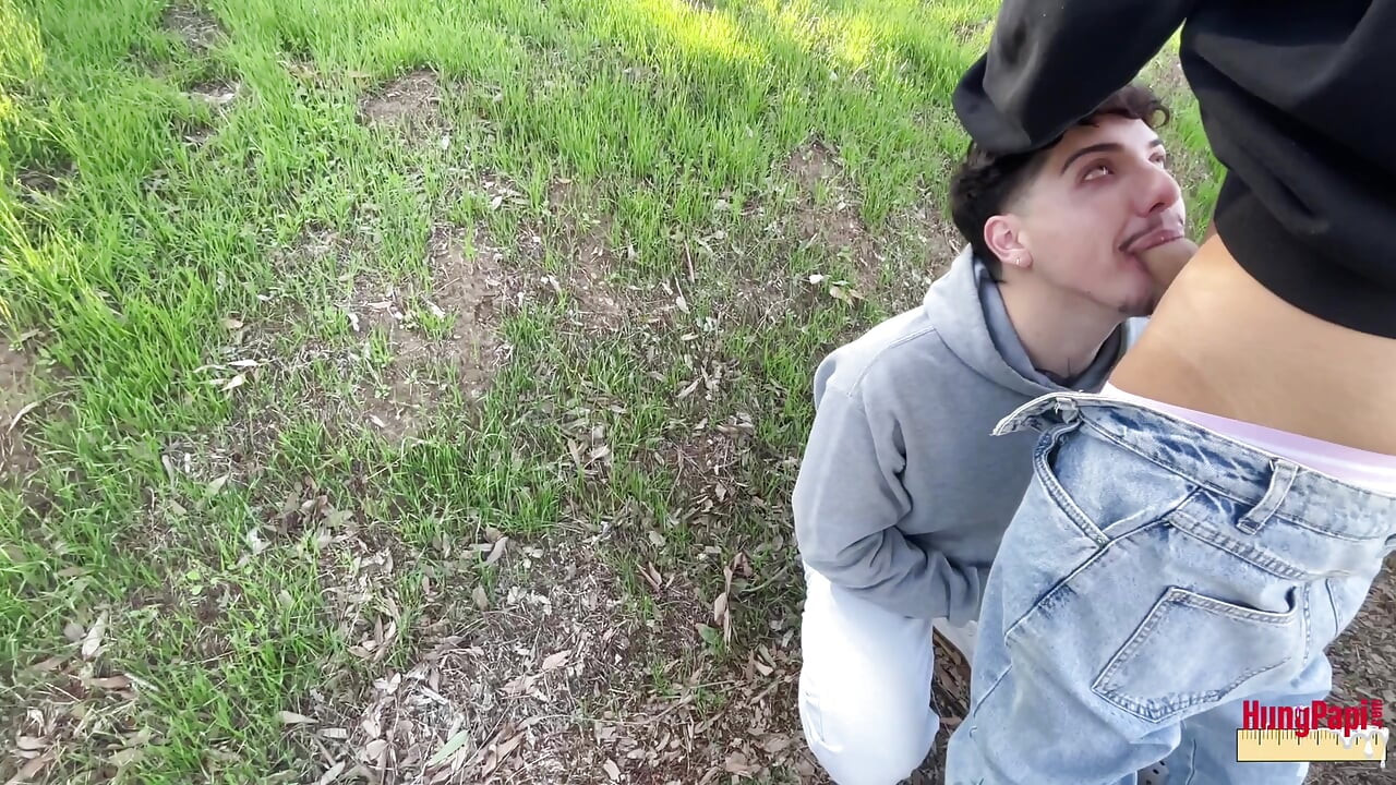 Pulă care suge pula mare și necenzurat