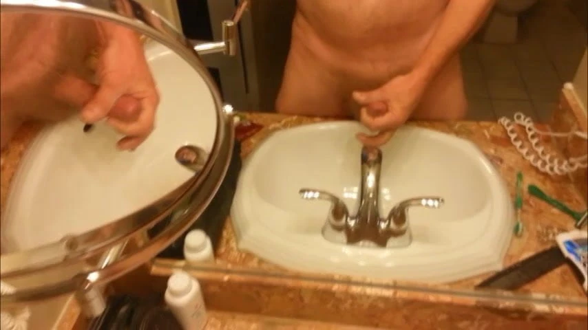 masturbating in my hotel and cumming hard