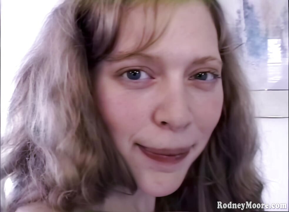Bushy Girl Girl Vintage Didlo in the Hairy Holes Samantha Hillary