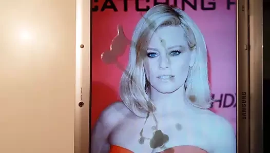 Elizabeth Banks boşalıyor 2