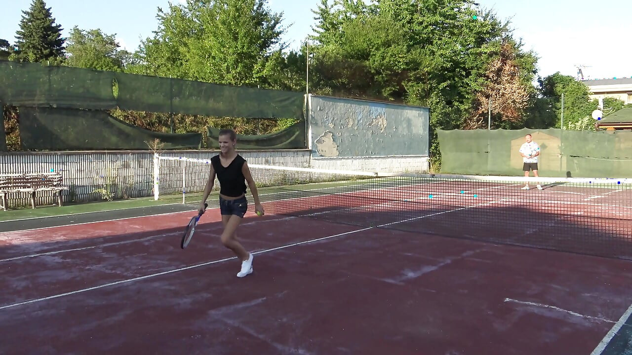 Femdom tenis!