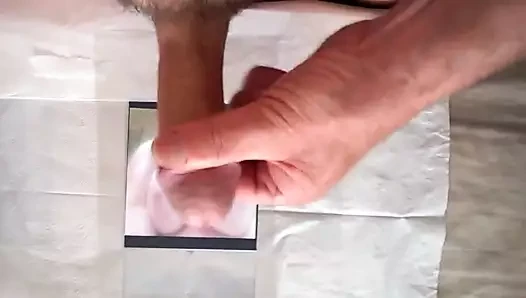 Bigboobie 1983'e saygı duruşu.