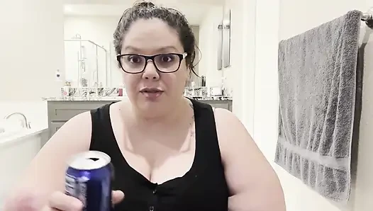 Plump Paradise: Snack N Chat