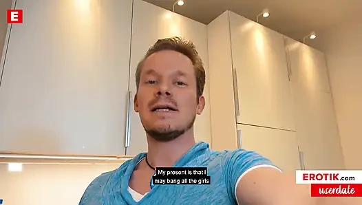 Candy Alexa ağzı ve amcığıyla hayranını şımartıyor