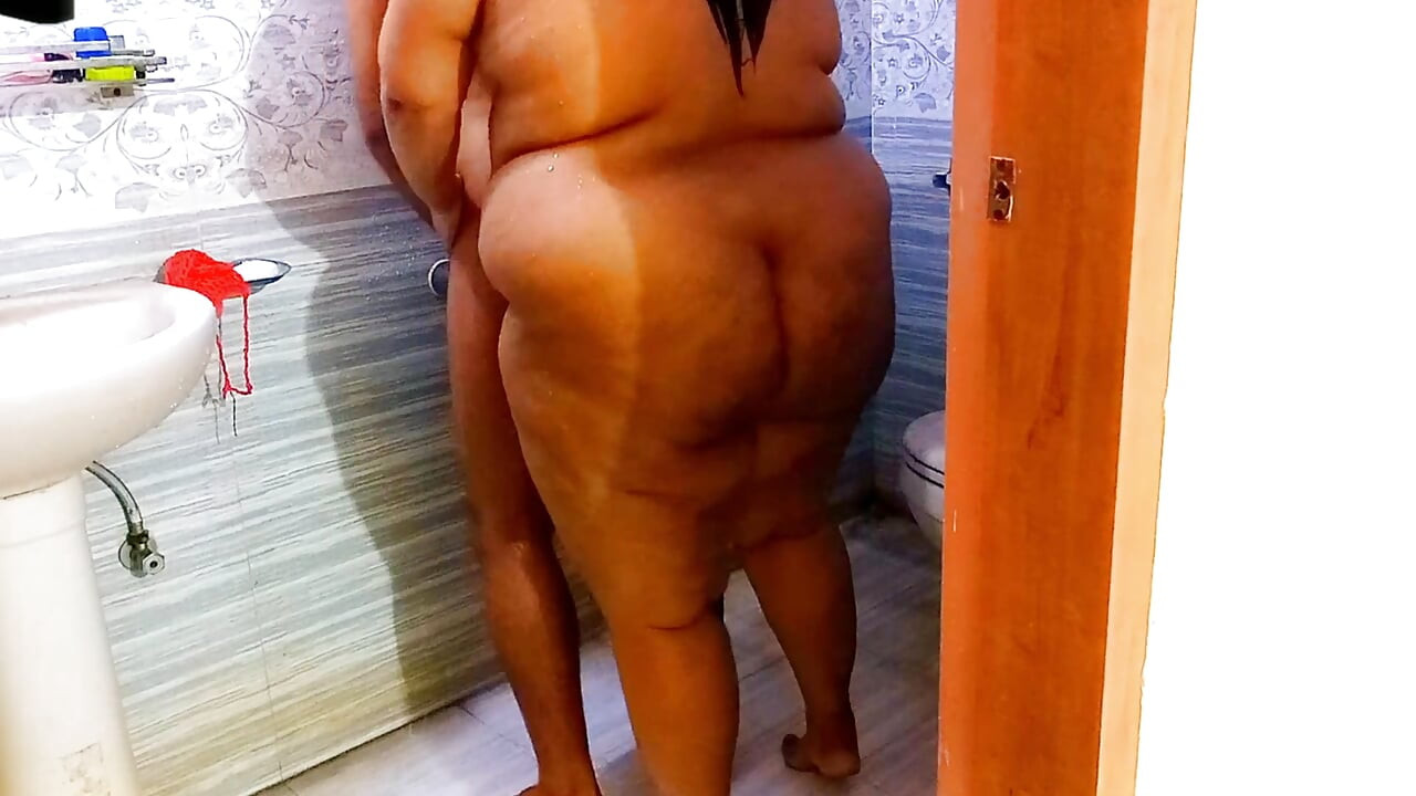 Dost Ki Dhoka dea Uski Wife ko Sat Bathroom Per Kya Kand