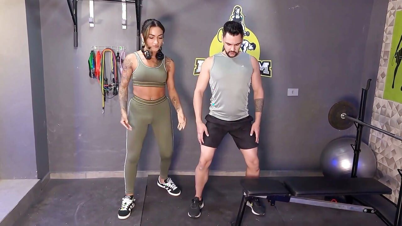 I Wrecked the Gym Bro on His Own Bench Press and He Begged Me Not to Stop