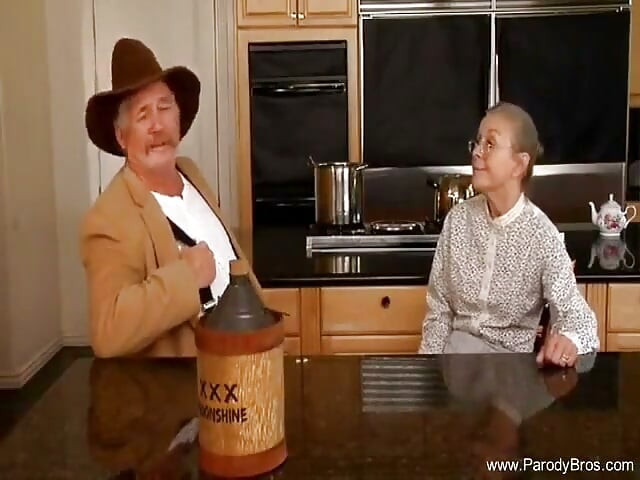 Magnificent lesbian whores seducing each others cunt