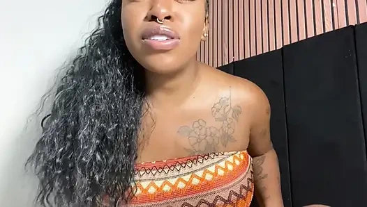 Joi - aku ragu kamu tidak akan muncrat sekarang menontonku masturbasi memek berminyakku