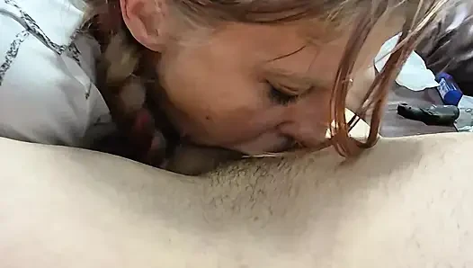 Blonde Amature Deepthroat Queen Special K shows off her skills on wildstyles