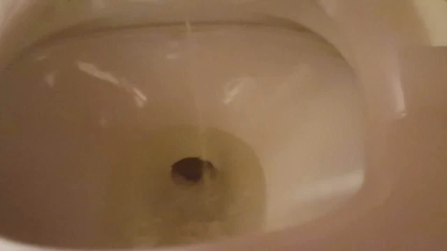 Pissing and Intense Cum
