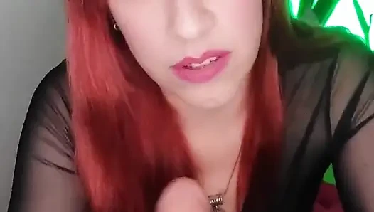 Die Perverse Tante Fragt Dich, Welche Tangas Du Zu Ihrem Macho Anziehen Sollst!!