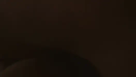 Komşuyla edepsizce konuşma ve eğlence