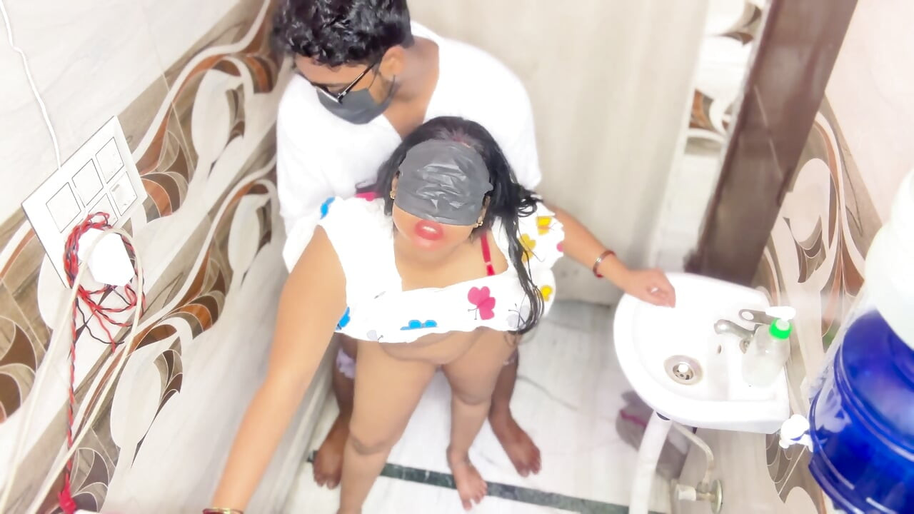 Beautiful Bhabhi Gets Roughly Fucked By Padosi On The Living Room Sofa