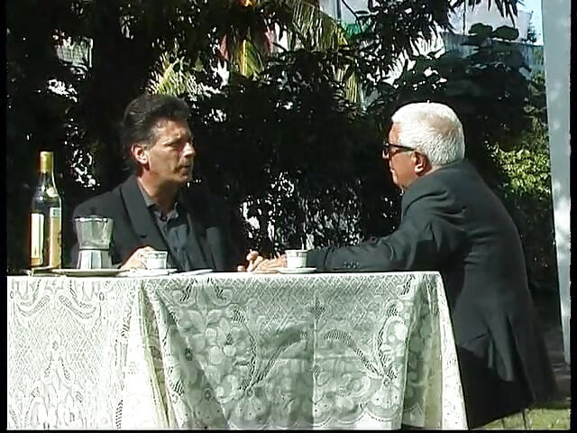 Utanmaz rahibe manastırında anal sikiliyor