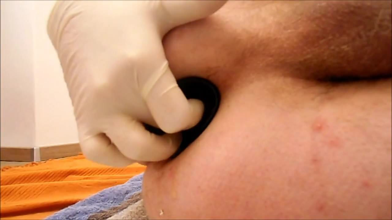 Deep Fisthand Toy