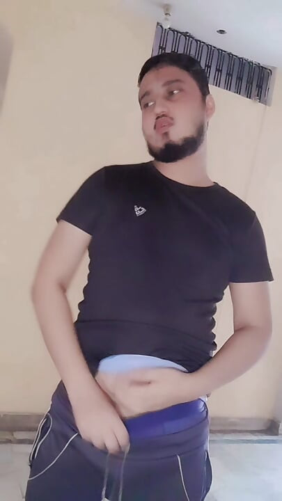 Salió el semen del pene.