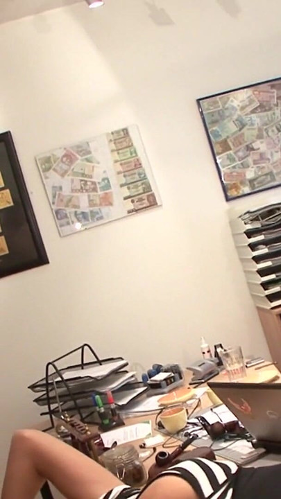Snažan trenutak iz "Trojke s šefom i klijentom s pušenjem, jebanjem i svršavanjem"