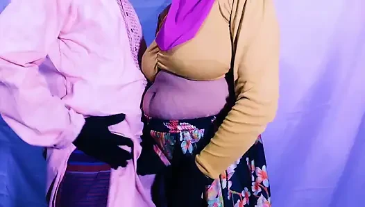 Oh boss, fuck me, the boss's office has turned into a fucking place, speaking clear Bengali