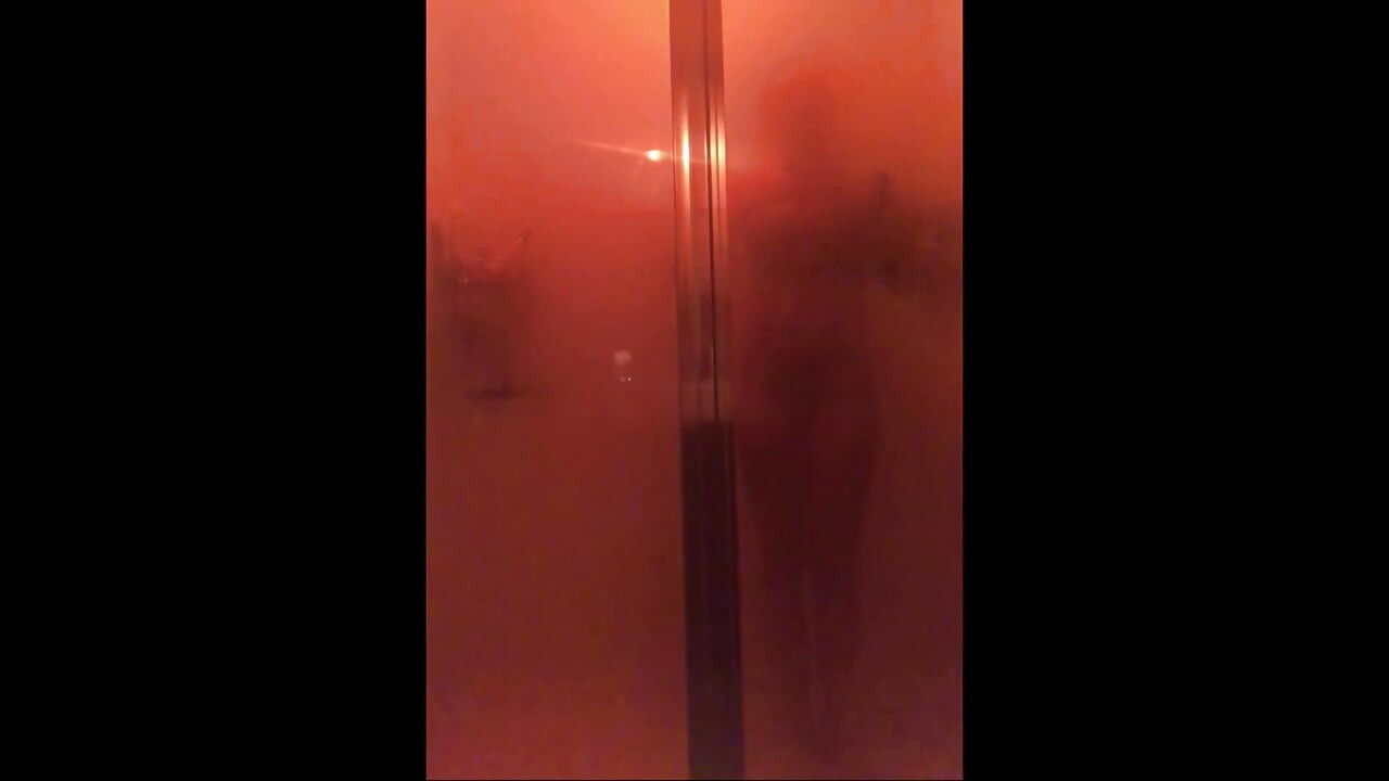 قليلا من المرح الاستحمام المنفرد